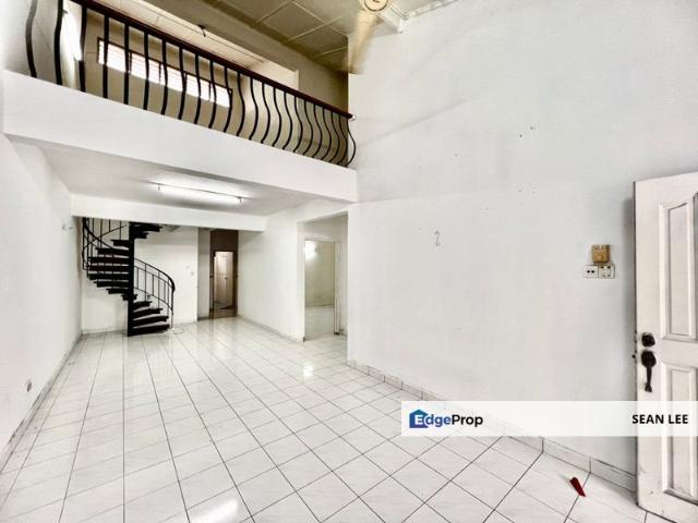 House for rent in Taman Molek, Johor Bahru