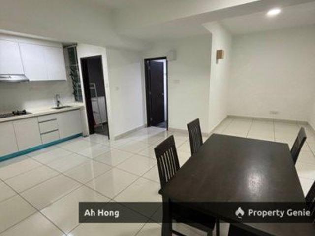 Apartment for rent in Taman Molek, Johor Bahru