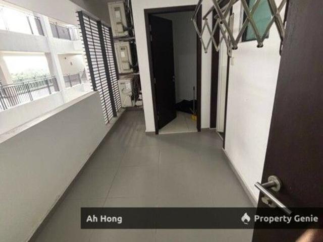 Apartment for rent in Taman Molek, Johor Bahru