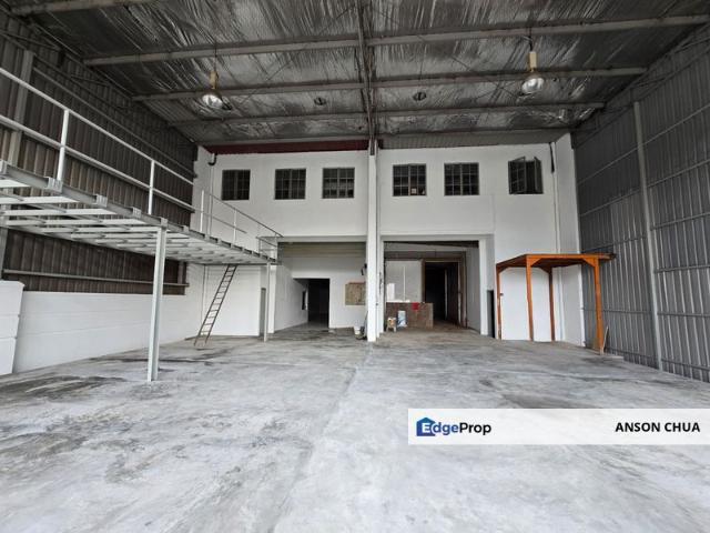 Warehouse for rent in Tebrau, Johor