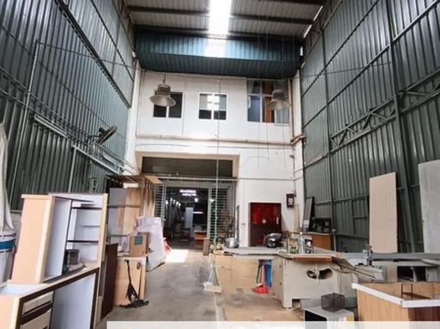 Warehouse for rent in Tebrau, Johor