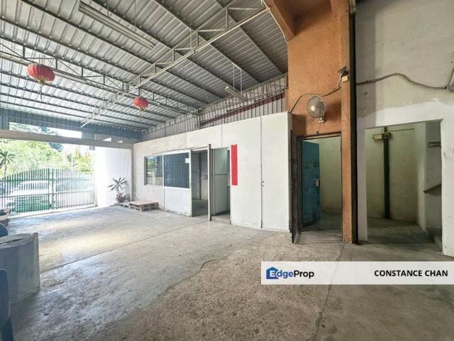 Warehouse for rent in Tebrau, Johor