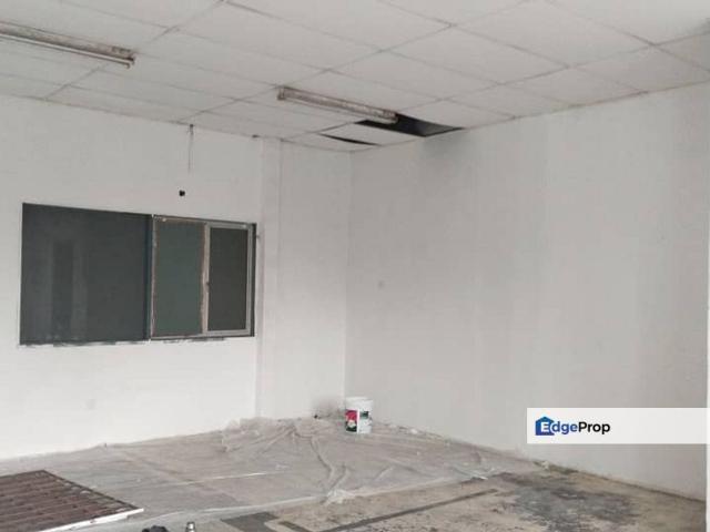Warehouse for rent in Tebrau, Johor