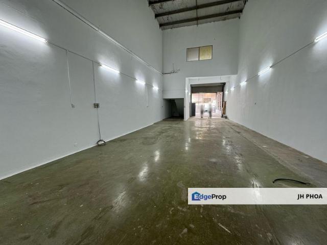 Warehouse for rent in Tebrau, Johor