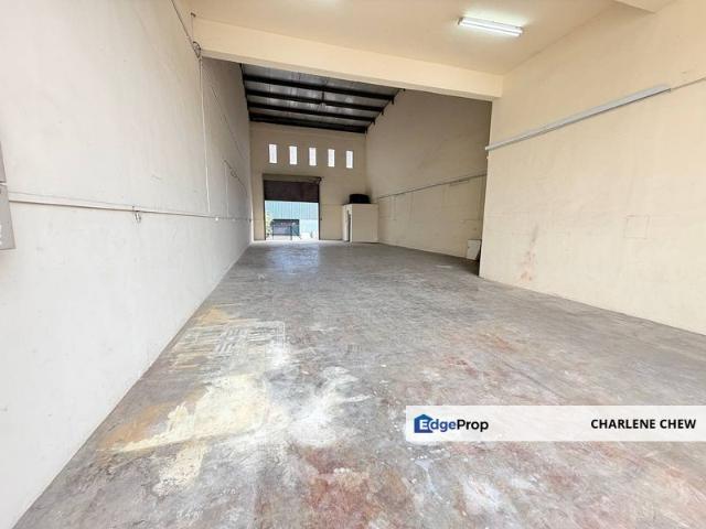 Warehouse for rent in Tebrau, Johor