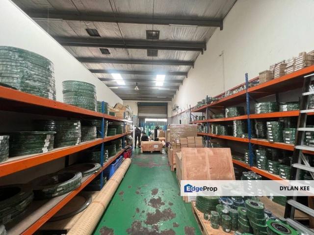 Warehouse for rent in Tebrau, Johor