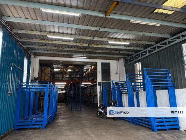 Warehouse for sale in Tebrau, Johor