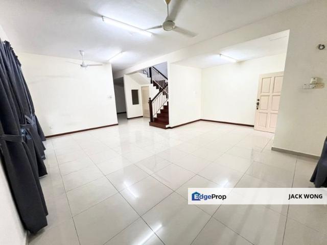 House for sale in Austin Heights, Tebrau