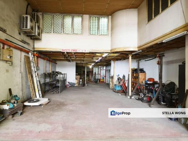 Warehouse for rent in Tebrau, Johor