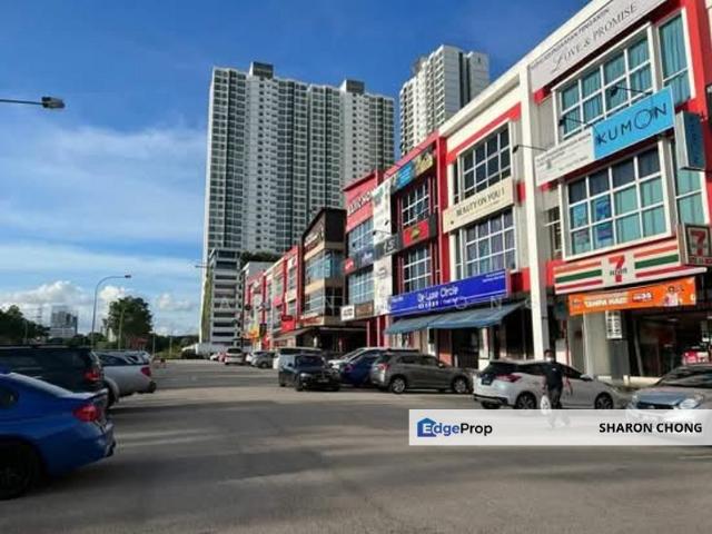 Shop for sale in Ayer Baloi, Johor