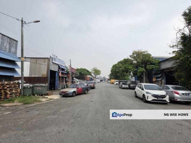 Warehouse for sale in Taman Mount Austin, Tebrau