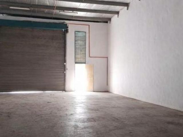 Warehouse for rent in Tebrau, Johor