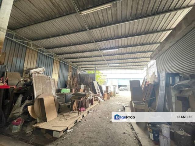 Warehouse for rent in Tebrau, Johor