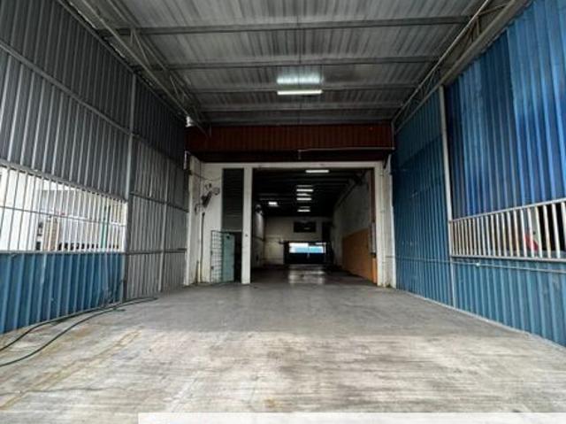 Warehouse for rent in Tebrau, Johor