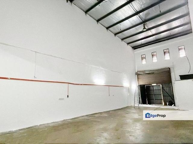 Warehouse for rent in Tebrau, Johor