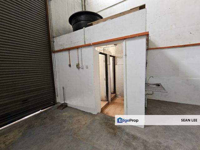 Warehouse for rent in Tebrau, Johor