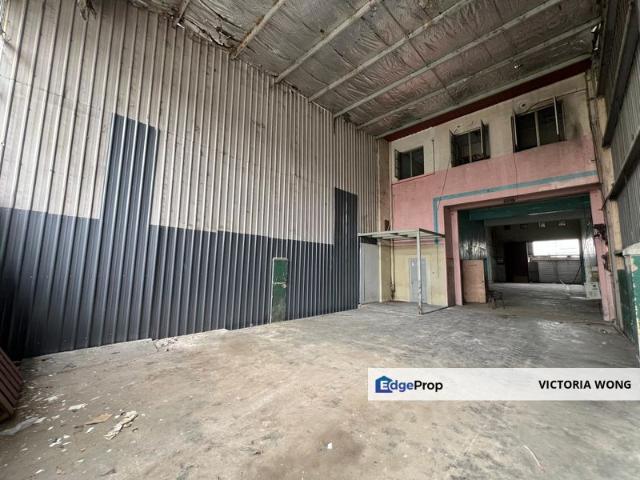 Warehouse for rent in Tebrau, Johor