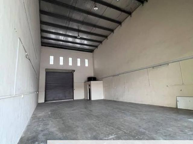 Warehouse for rent in Tebrau, Johor
