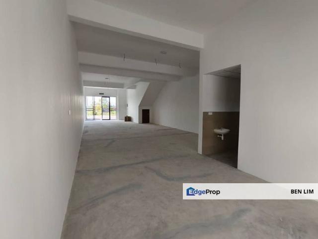 Shop for rent in Tebrau, Johor