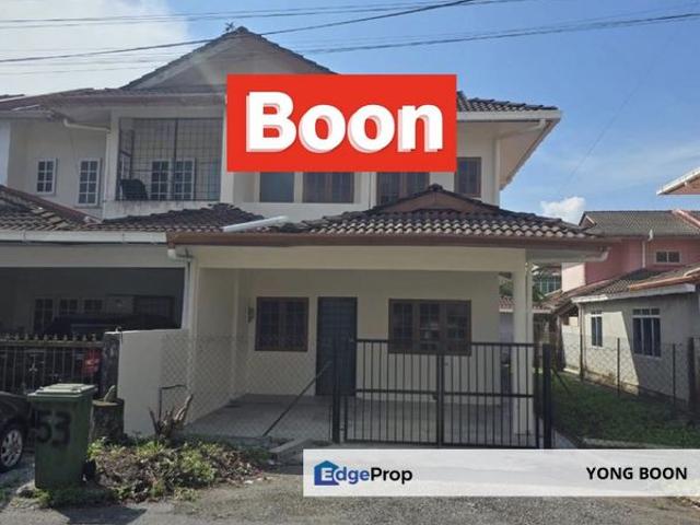 House for sale in Batu Kawa