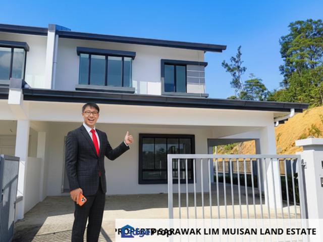 House for sale in Batu Kawa