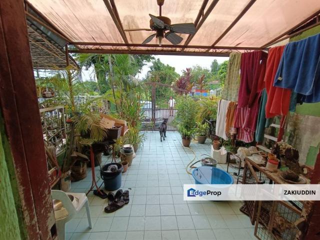House for sale in Langat, Selangor