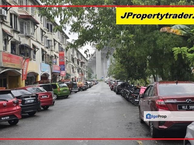 Shop for rent in Langat, Selangor