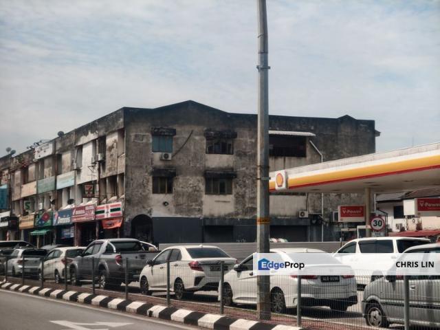 Shop for sale in Langat, Selangor