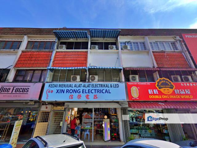 Shop for sale in Langat, Selangor