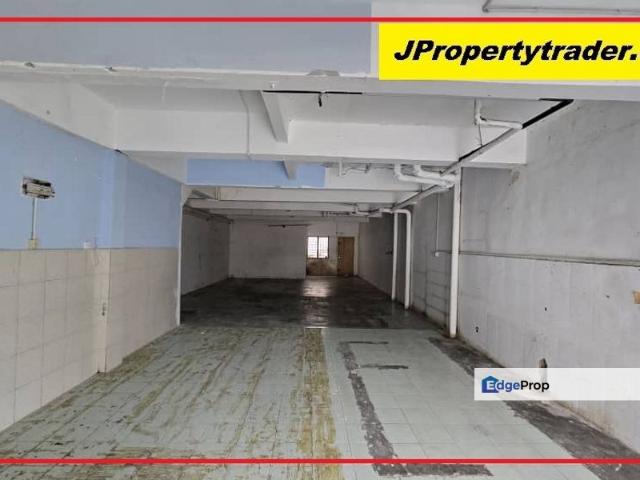 Shop for rent in Langat, Selangor