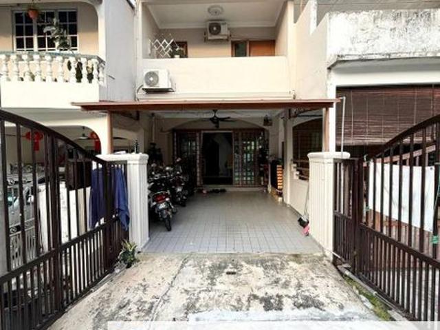 House for sale in Langat, Selangor