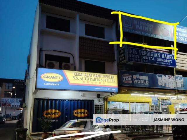 Shop for rent in Langat, Selangor
