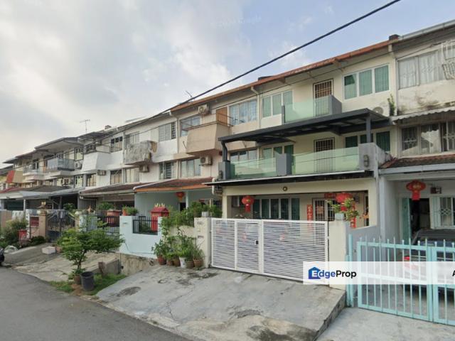 House for sale in Langat, Selangor