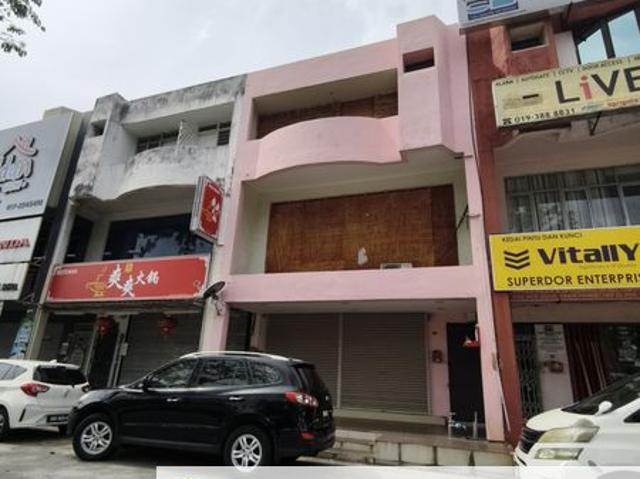 Shop for rent in Langat, Selangor
