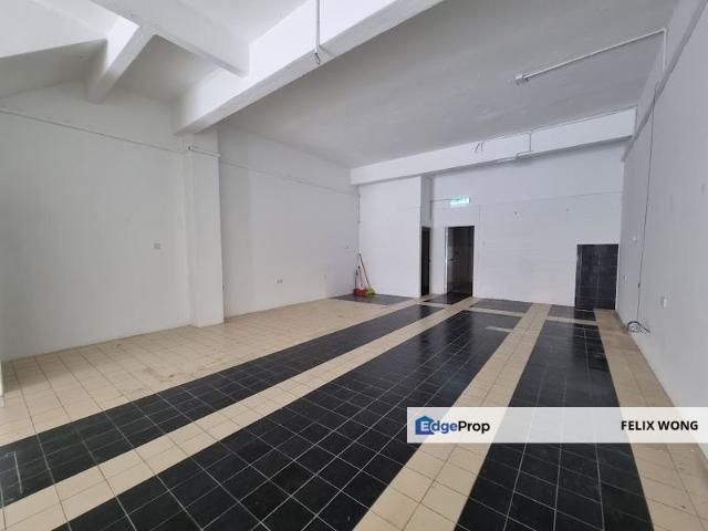Shop for rent in Langat, Selangor