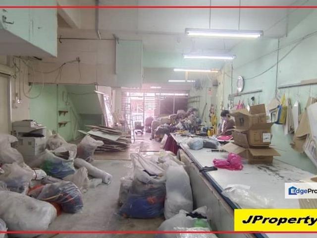 Shop for rent in Langat, Selangor