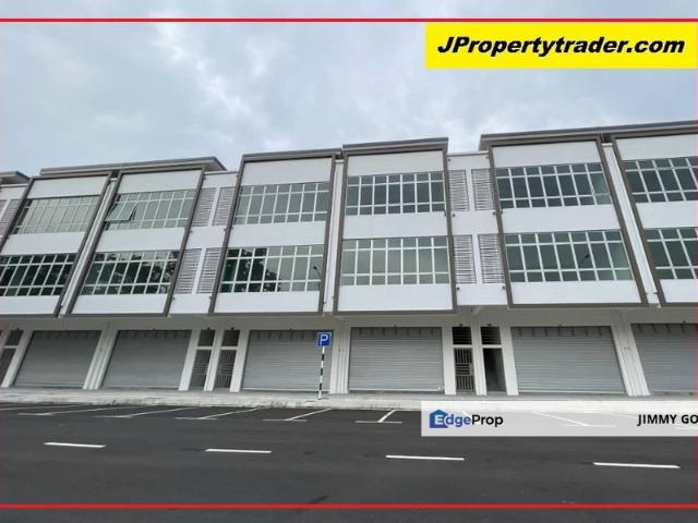 Shop for rent in Langat, Selangor