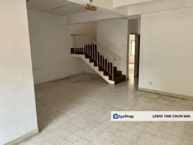 House for sale in Country Heights Damansara, Kuala Lumpur