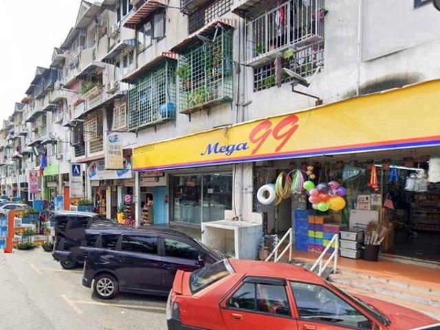 Apartment for sale in Country Heights Damansara, Kuala Lumpur