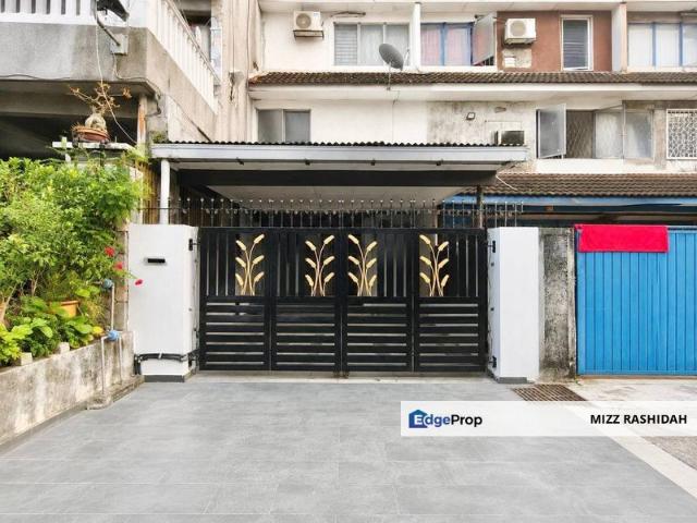 House for sale in Country Heights Damansara, Kuala Lumpur