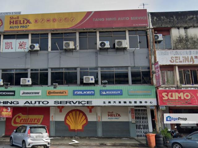 Shop for sale in Kajang, Langat