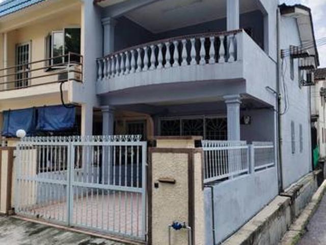 Terraced House for rent in Langat, Selangor