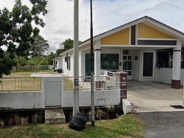 Residential House for sale in Malaka