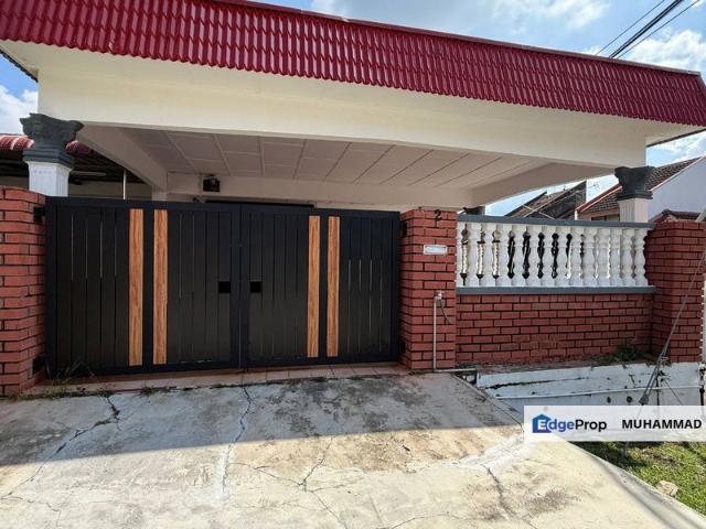 House for sale in Kluang, Johor