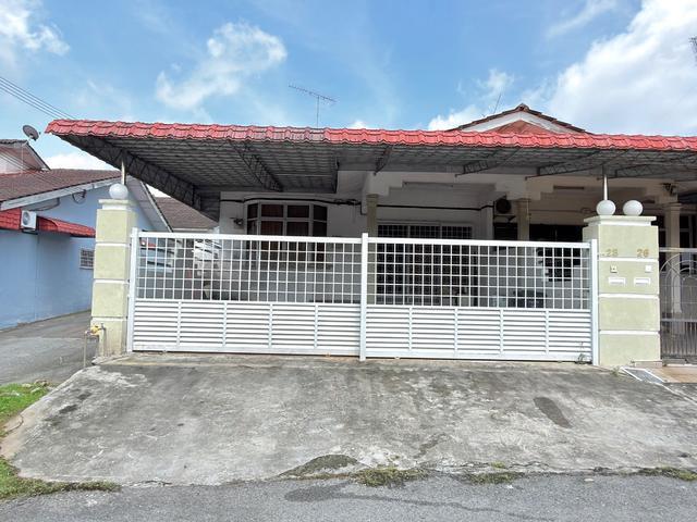 Terraced House for sale in Kluang
