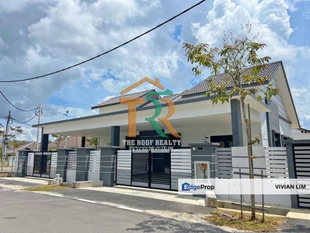 House for sale in Tangkak, Sungai Mati
