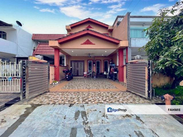 House for sale in Country Heights Damansara, Kuala Lumpur
