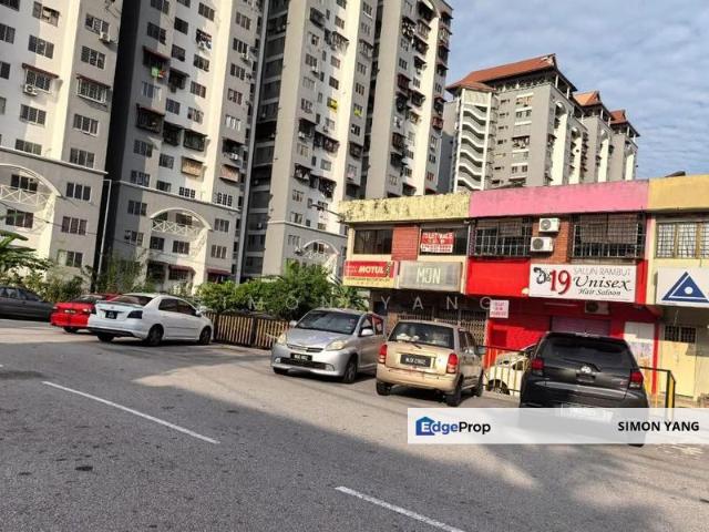 Shop for rent in Kuala Lumpur, Country Heights Damansara