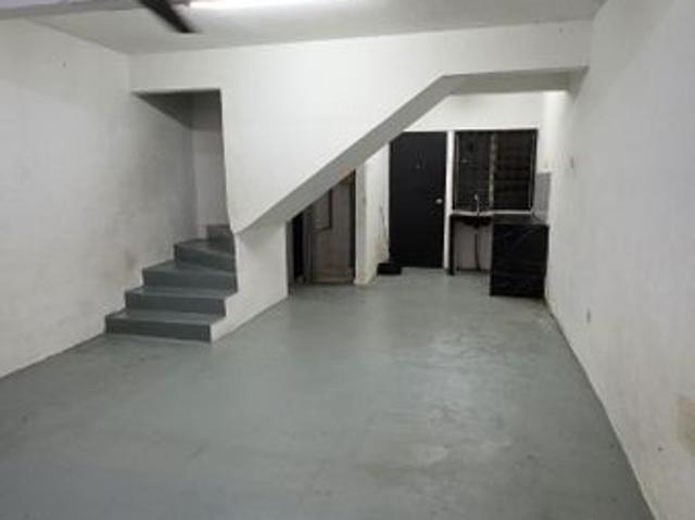 House for rent in Taman Munsyi Ibrahim, Johor Bahru