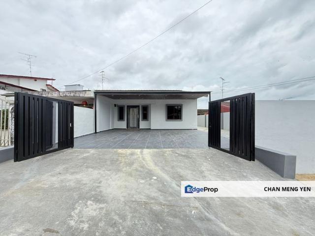 House for sale in Ulu Tiram, Johor